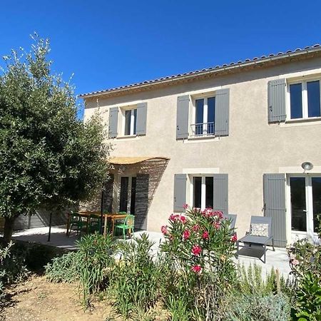Villa Spacieuse Avec Terrasse Et Vue Mont Ventoux Entrechaux 外观 照片