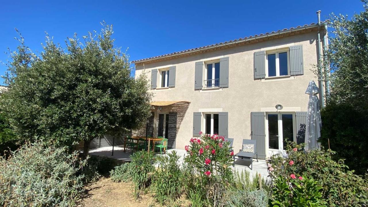 Villa Spacieuse Avec Terrasse Et Vue Mont Ventoux Entrechaux 外观 照片